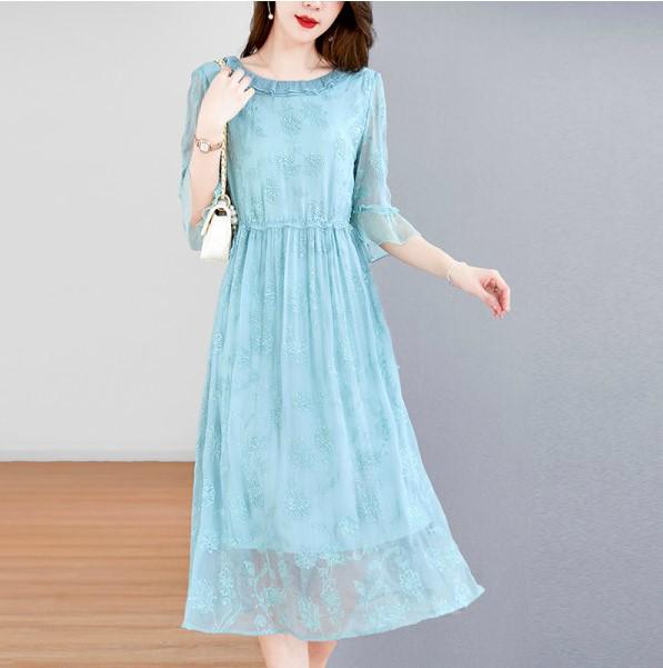 

Летнее шелковое платье с вышивкой и рукавами-рюшами для женщин среднего возраста, 2025 XXXL