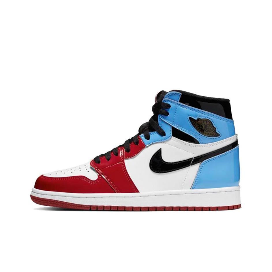 

кроссовки Jordan 1 Retro High Fearless UNC Chicago CK5666-100