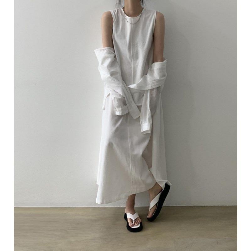 Women Summer Vintage Cotton and Linen Long Tank Dress Sleeveless Loose Waist Large Hem Round Collar Midi Sundress