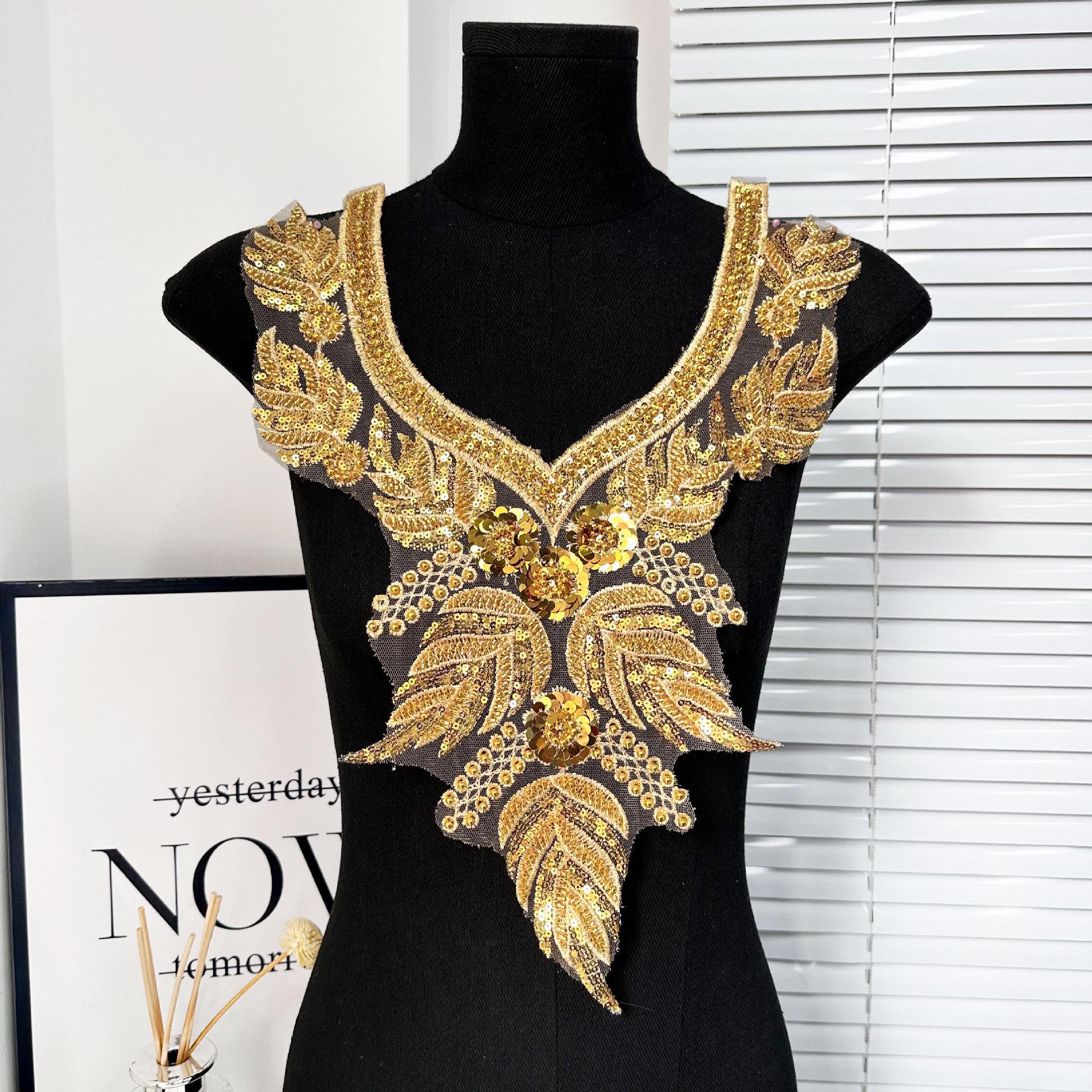 

Тяжелая промышленность Бусины Блестящая вышивка бисером Кружево Пайетки Аксессуары Одежда Одежда для выступлений Этнический стиль Украшение воротника Женщины