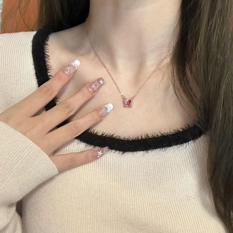 Butterfly Women's Necklace Simple Multi-Purpose Collarbone Chain for Girlfriend Jewelry Gift Wholesale