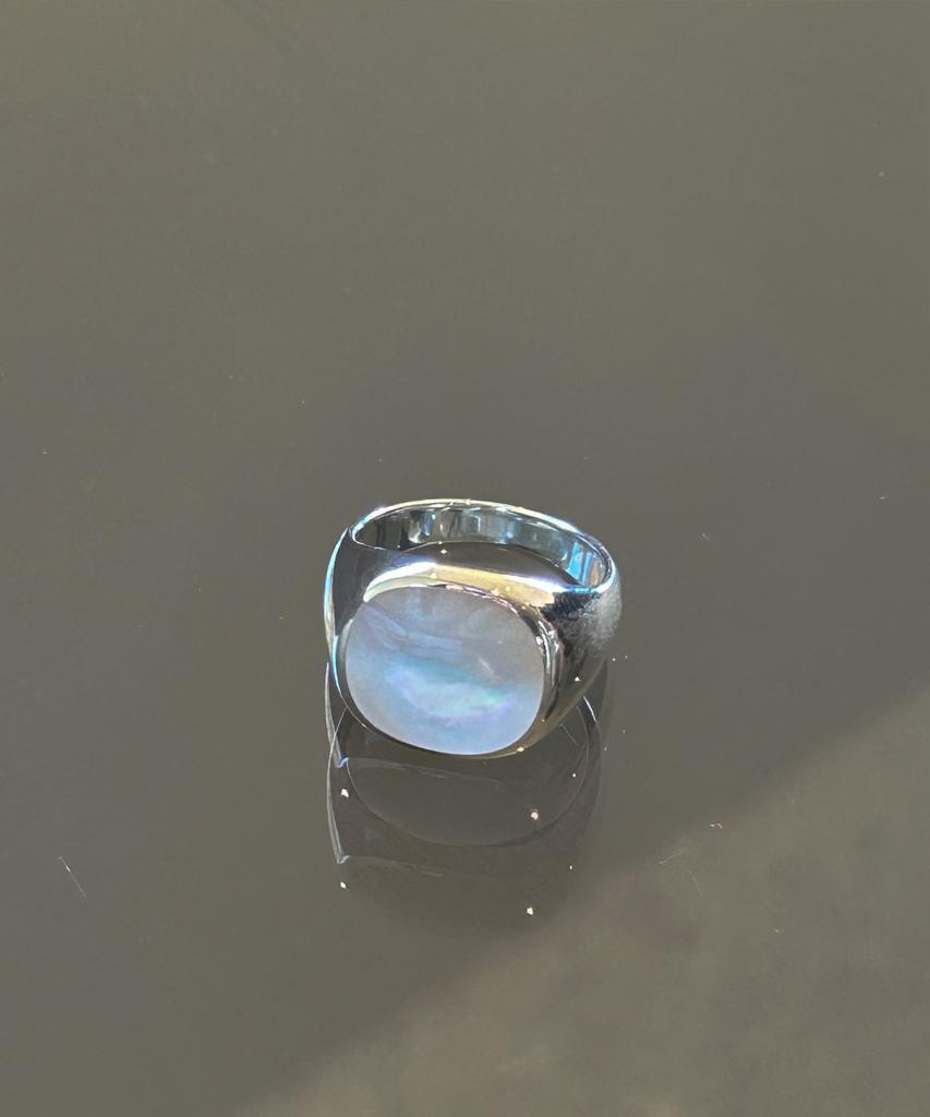 Knosis [925 Silver] White Mother-Of-Pearl Bold Ring