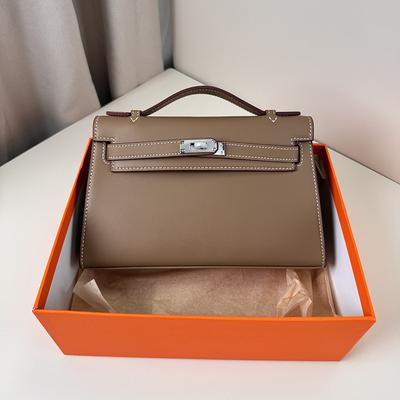 Ručně šitý řetízek Crossbody Carey Bag Taška z telecí kůže Mini Carey Bag Dámská taška z pravé kůže