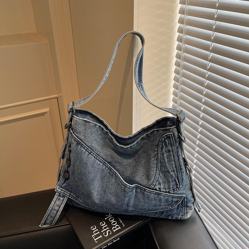 

Модная универсальная нишевая ретро джинсовая сумка женская летняя новая большая вместительная сумка-мессенджер тоут светло-синий