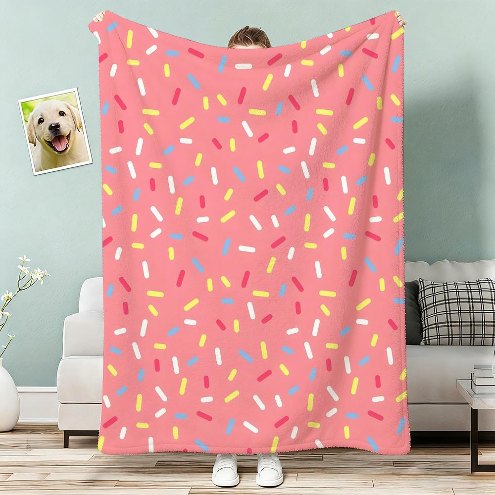 Trendy Colorful Stripes Throw Lightweight 240G Flannel Blanket Soft Skin-Friendly For Summer Cooling