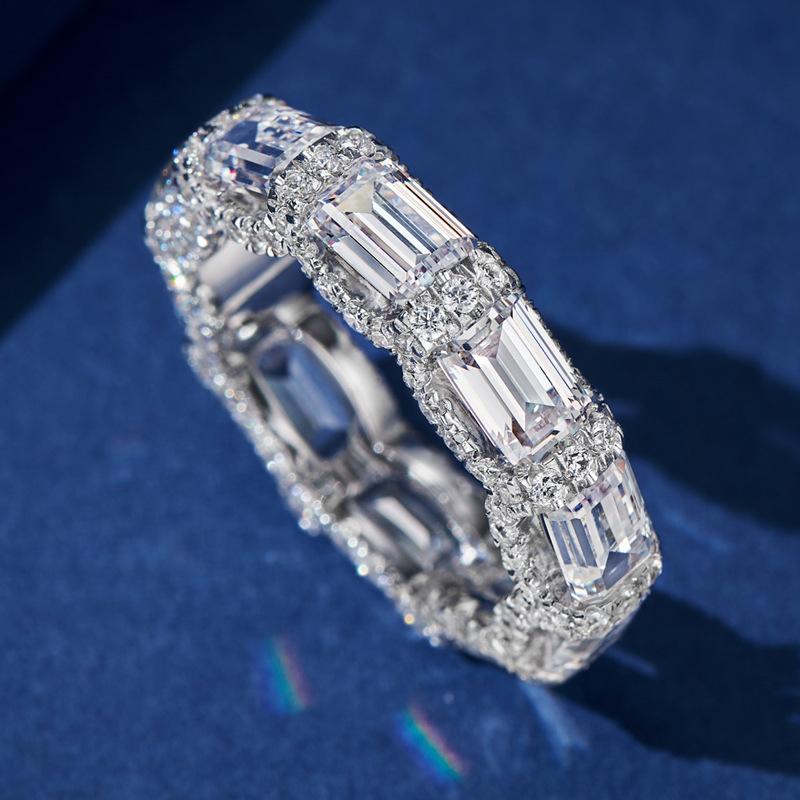 Huitan Versatile Style Women Rings Full Paved Dazzling CZ for Wedding Party Engagement Luxury Trendy Accessories Jewelry Gift