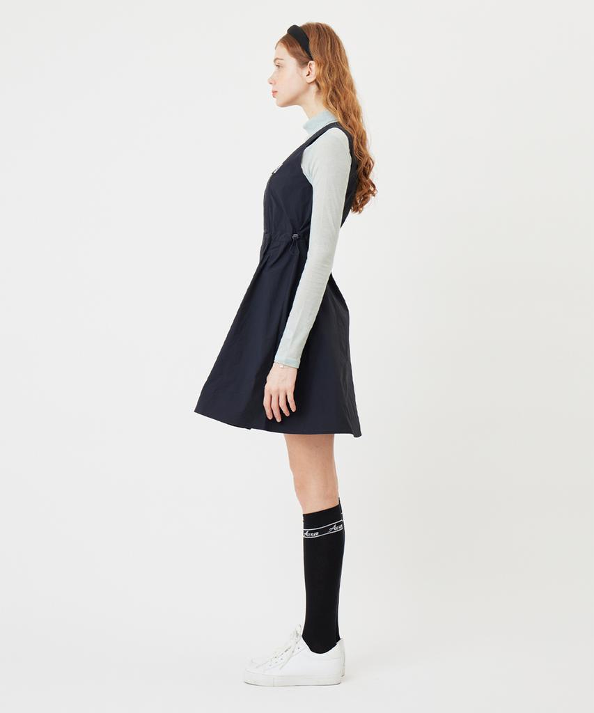 AVEN Sleeveless V-Neck Dress Black