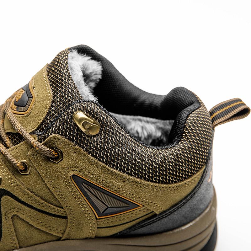 Men Winter Boots Hiking Shoes Green Men Casual Outdoor Climbing Athletic Shoes Warm with Fur Large Size