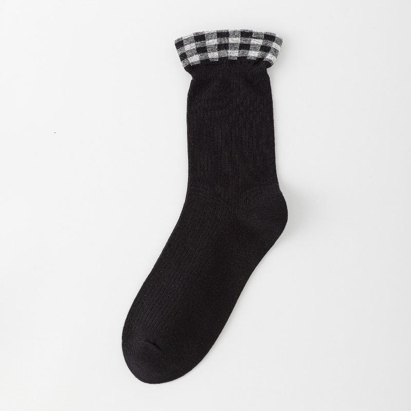 Ladies' Autumn Patchwork Checkered Lace Mid-calf Socks Are Comfortable and Versatile. Cotton Pile Socks