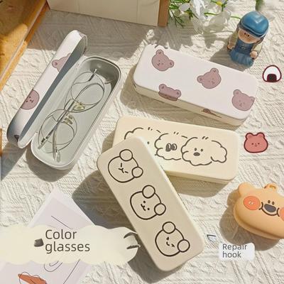 משקפיים ואקססוריז – אביזרים למשקפיים