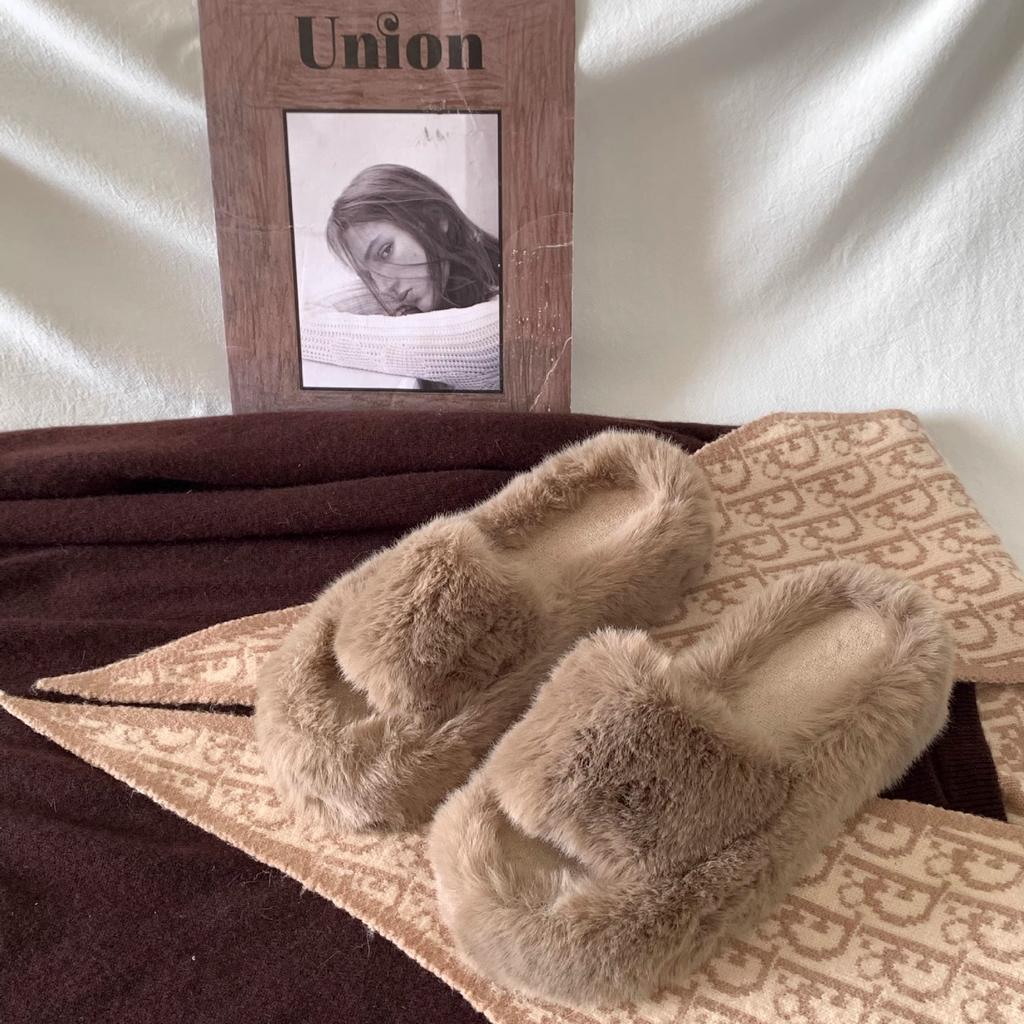 Mao Mao slippers women wear in autumn and winter Internet celebrities popular fashion thick bottom heightening home plush cotton slippers ins tide