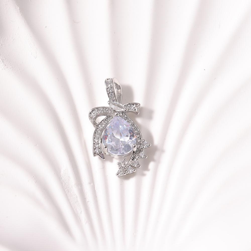 2025 Elegant Runaway Princess Clavicle Chain: Pink & White Chalcedony Bow Pendant with Micro-set Zirconia