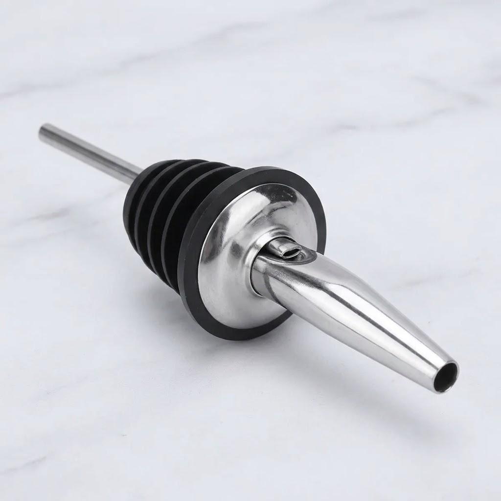 

Stainless Steel Wine Bottle Pourer Stopper Flow Control Tool Kitchen Bar Accessories Easy Open Pouring Aid серебряный