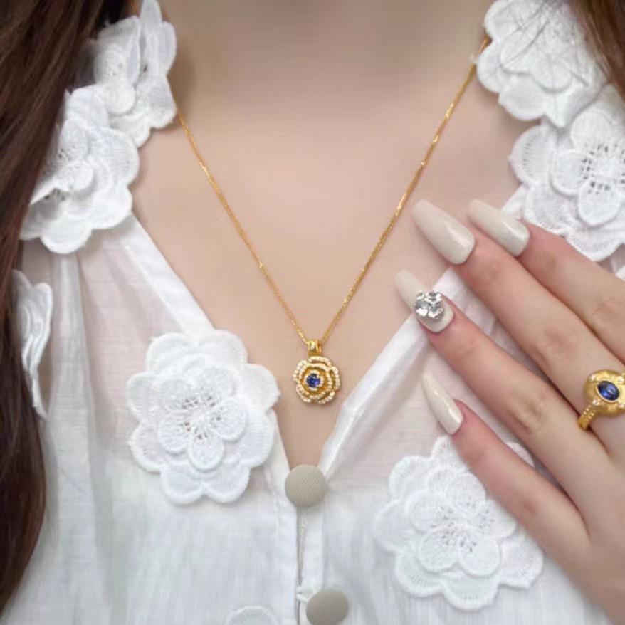 Elegant Vietnamese Sand Gold Enamel Rose Flower Pendant Necklace