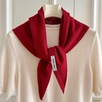 Foulard Triangle Femme Haut de Gamme: 100% Laine Australienne, Tricoté Style Coréen, Parfait pour l'Automne et l'Hiver