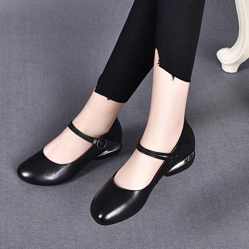 Real soft leather single shoes women's summer 2025 new light mouth low heel leather shoes soft sole mother flat shoes women's spring and autumn
