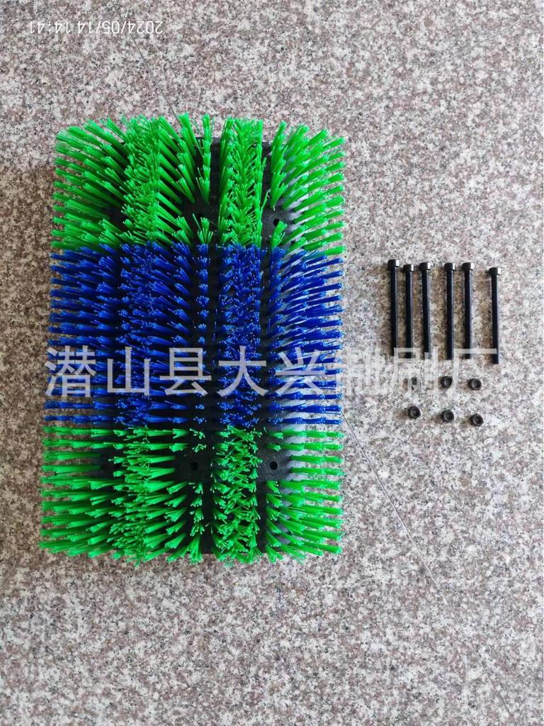 Bardzo Duża Składana Szczotka do Ciała Krowy – Trójsekcyjna Rolka do Masażu i Drapania do Czyszczenia Zwierząt Gospodarskich