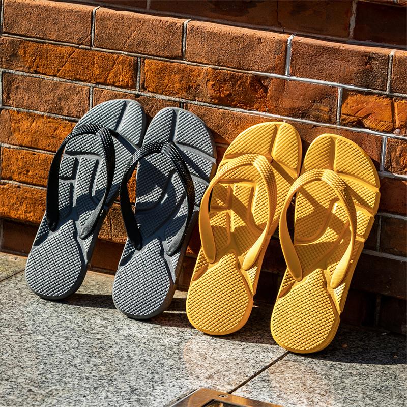 Men's Flip Flops Non-slip Light Bathroom Shoes Quick-dry EVA Sole Comfortable Sandals Summer Outdoor Indoor Plus Size Slides