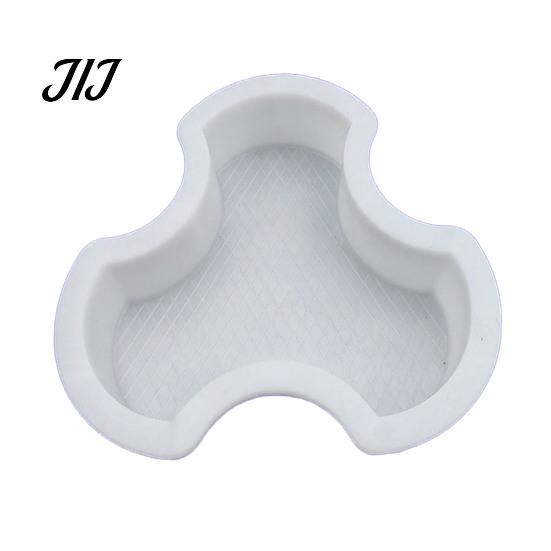 Backyard Walkway Design Tool Garden Stepping Stone Mold, Reusable Concrete Pathway Paver DIY Patio Flooring Mold Cement Pavement Mould for Decor