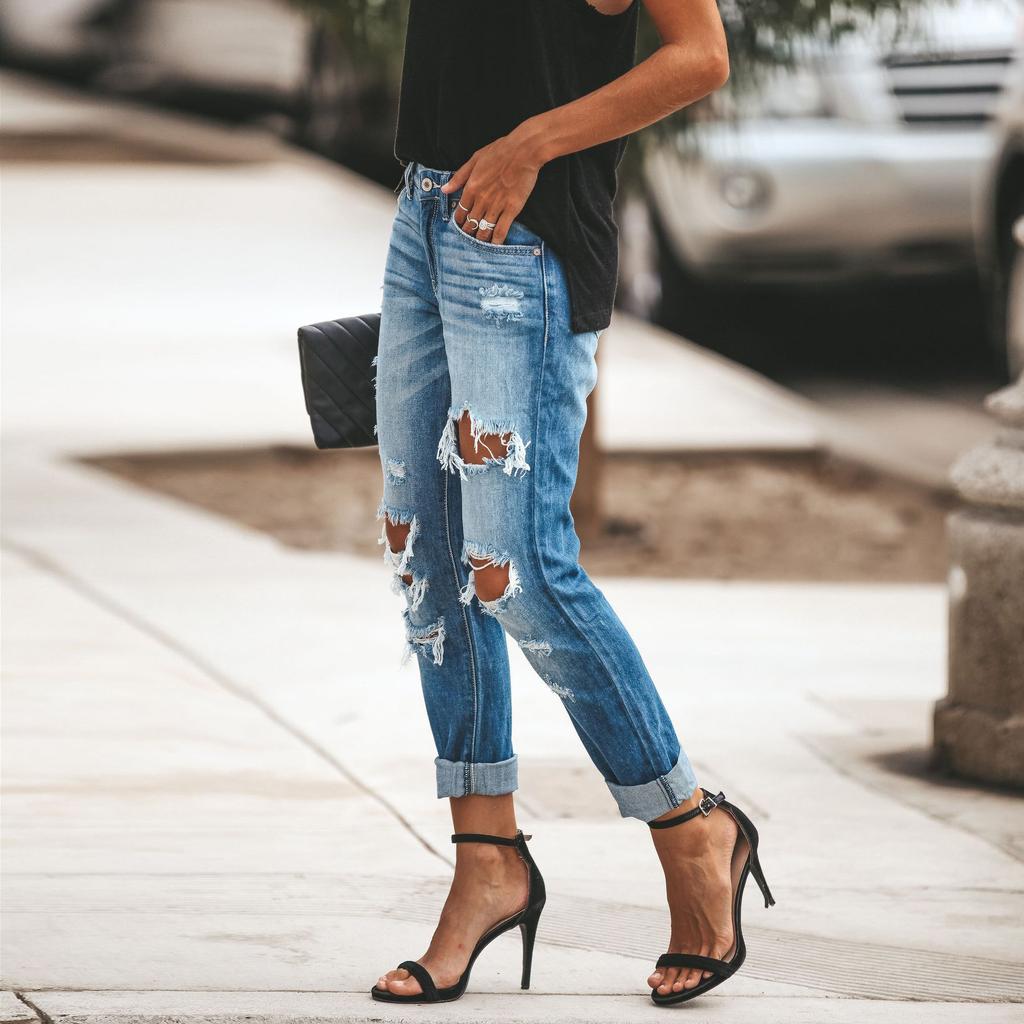 Mode damen loch gerade jeans weibliche getragen kleine bein hosen neue hosen