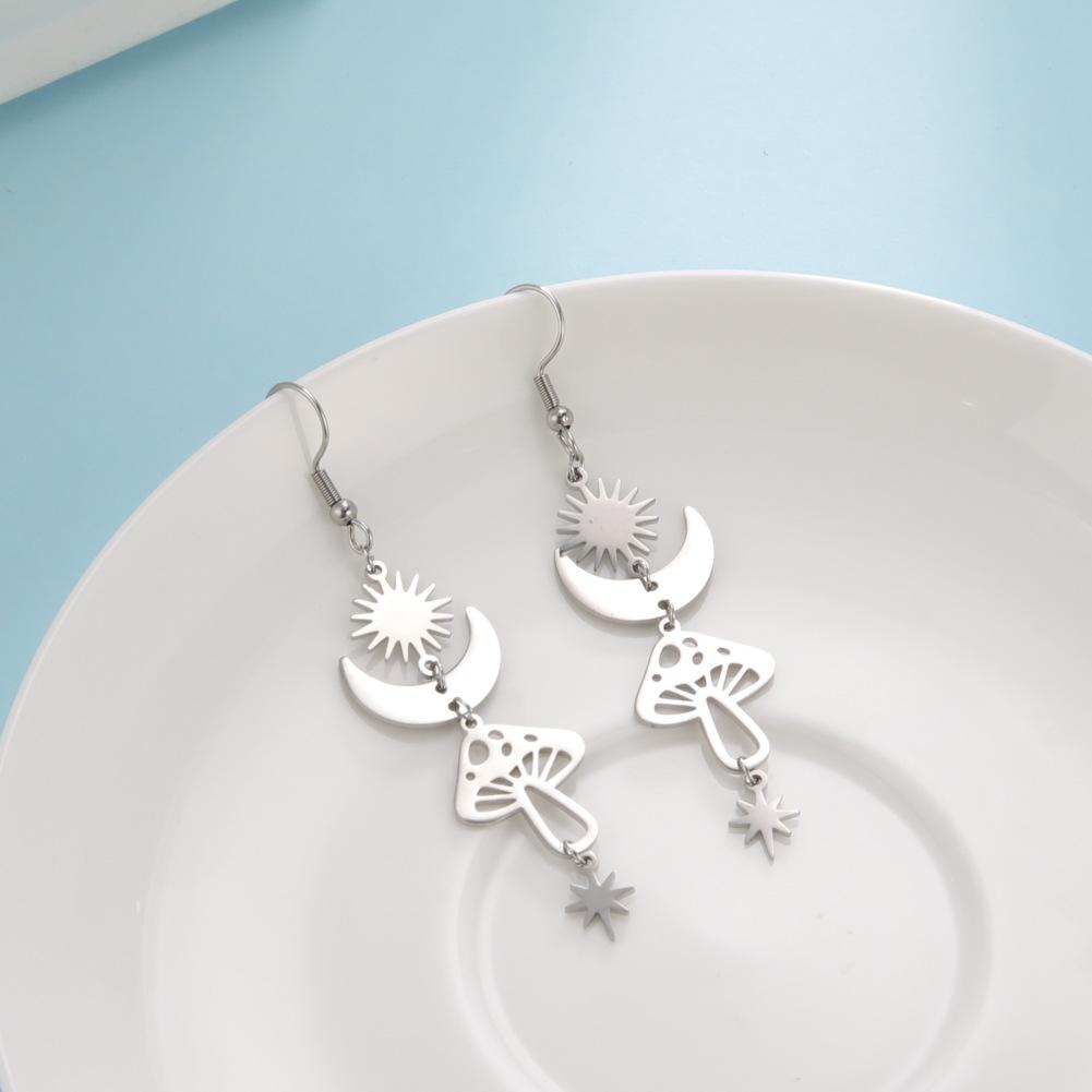 

Винтажные серьги-кольца в стиле бохо в готическом стиле с грибами, нишевые ювелирные изделия из сплава, креативные подарки для женщин и девочек белый