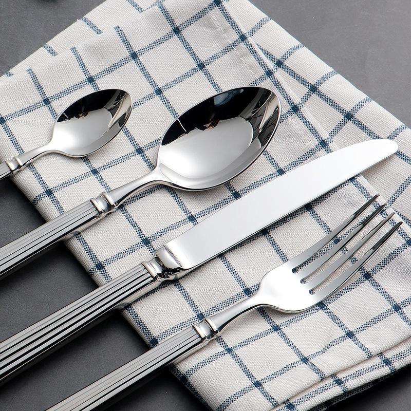 16 Pcs Gold Sliver Tableware Set Roman European Style Stainless Steel Cutlery Elegant Dinnerware Vintage Knife Spoon Fork Set