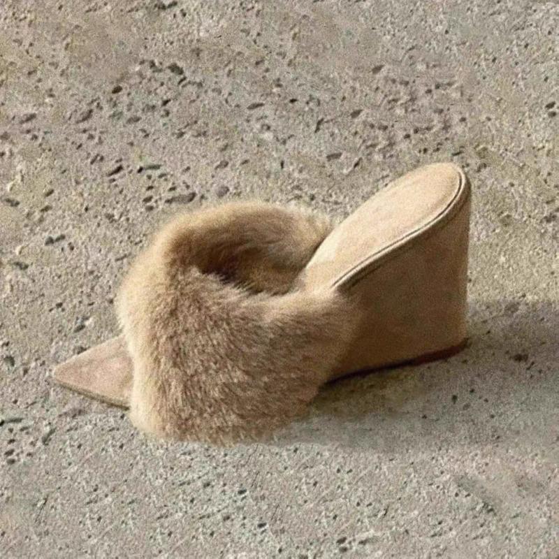 Khakifargede pelskiler Damesko Elegante Smarte Spisse Åpen Tå Pelskledde Hæler Tøfler Dame Trendig Fest Nydelig Antrekk Semsket Skinnsko