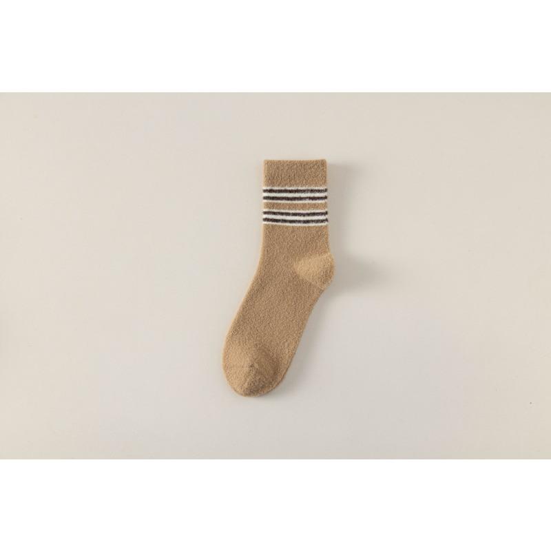 

Female Autumn and Winter Plus Velvet and Thick Hair Ring Warm Stripes Cold Sleep in The Tube Socks 1 pair