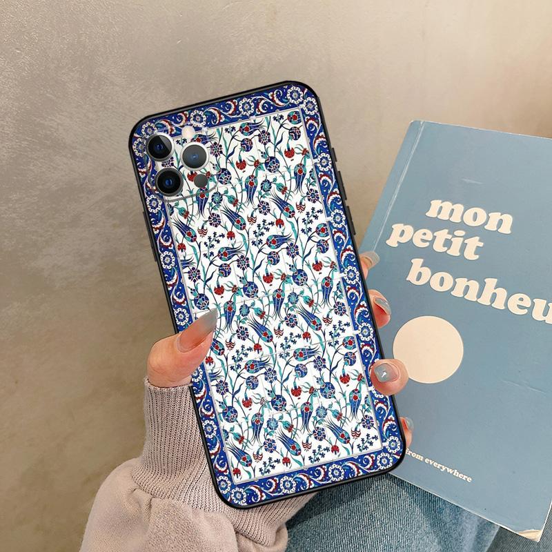 Ancient Floral Tiles Case For iPhone 17 Air 15 14 13 12 11 16 Pro Max 13 mini XR 15 16 Plus 16e Back Cover Shell