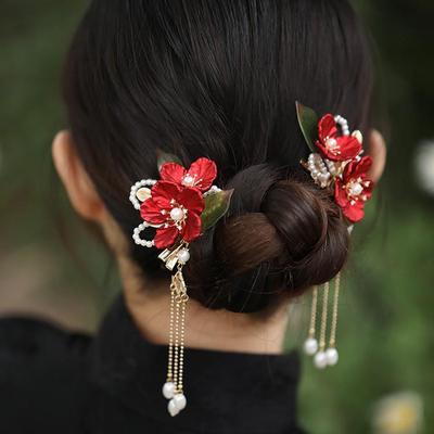 Red Camellia Tassel Hairpin Set: Ancient Style Hanfu Headdress for Bride's Wedding or Toasting Outfit