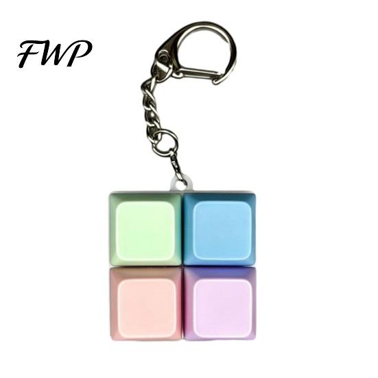 Office Stress Relief Colorful Keyboard Fidget Toys Mechanical Button Clicker Keychain Fingertip Sensory Toy Creative Decompress for Adults Work