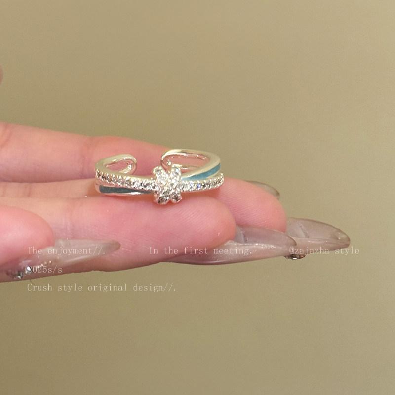 High-End Rhinestone Enamel Flower Ring - Versatile, Elegant, and Refreshing Jewelry for Women