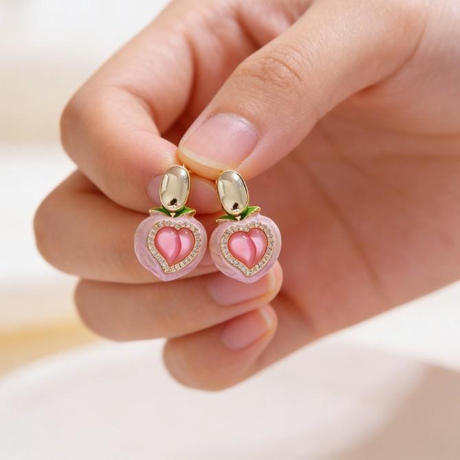 Soft cute pink peach love stud earrings with diamonds, sweet girl wind shaoxin earrings, daily high-end jewelry