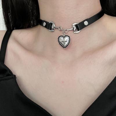Gothic Punk Style Cross Heart Pendant Leather Rope Necklace, Women's Y2k Temperament Jewelry Accessories Gift