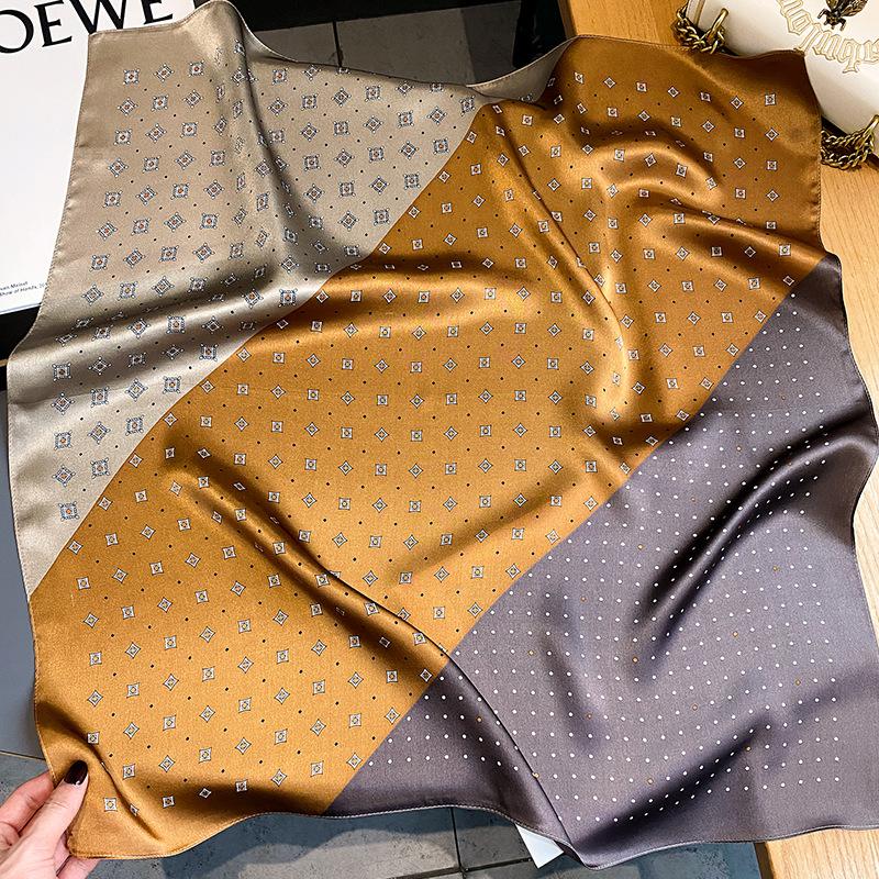 Luxusní značka Hedvábný šátek Čtvercový Dámské Šátky a zábaly Kancelář Malé vlasy Krk Hidžáb Šátek Foulard Dámské Šátky 70*70cm