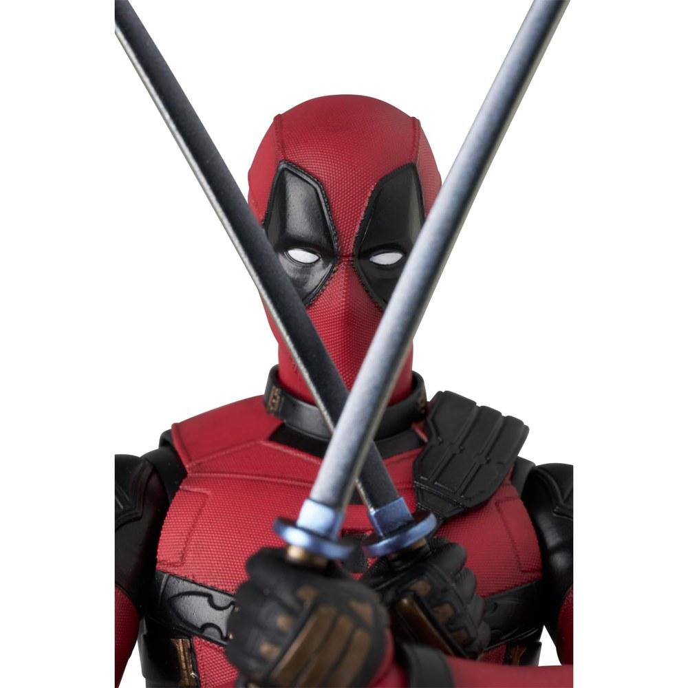 MEDICOM TOY MAFEX Deadpool and Wolverine Ver. Action Figure No.284 160mm Painted with Accessories