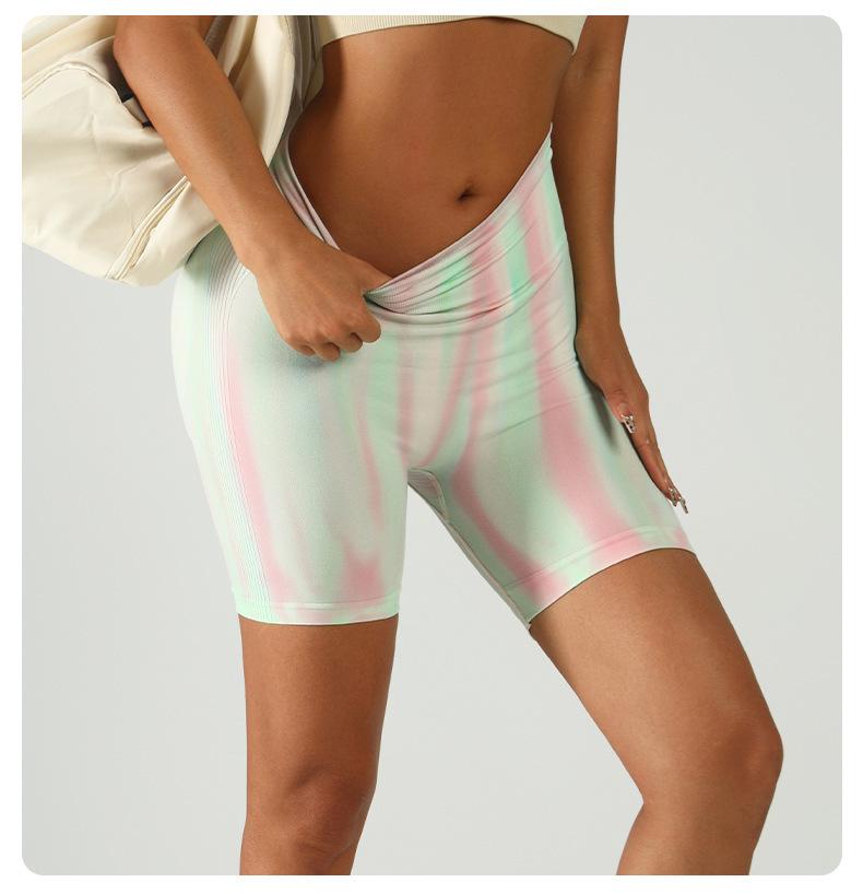 Women's Colorful Aurora Honey Butt Lifting Yoga Shorts - Quick-drying Gradient Fitness Three-quarter Sports Pants