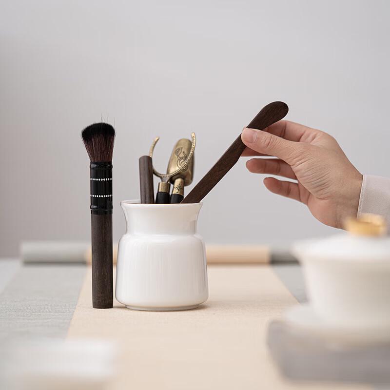 Luxury Dehua Ceramic Kung Fu Tea Set - Gilded Mutton-Fat Jade