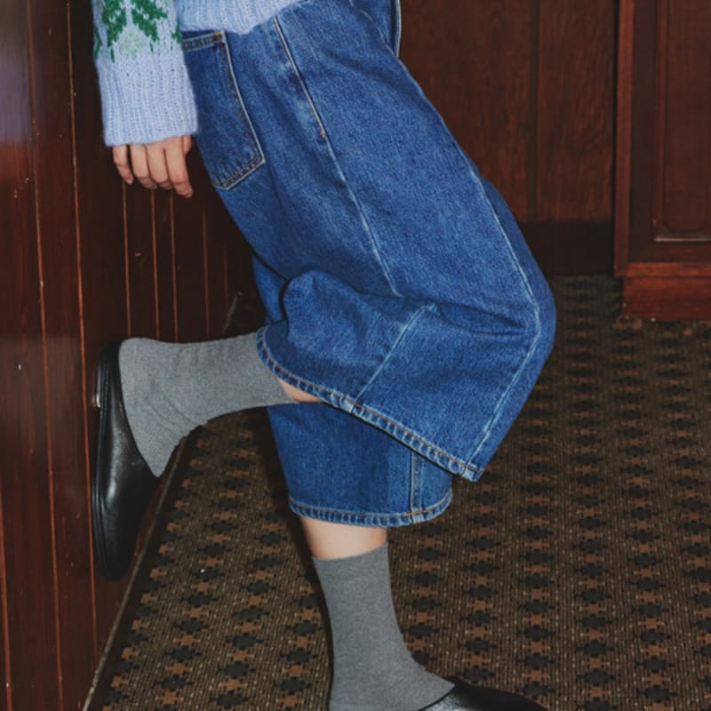 i hate monday essential socks gray
