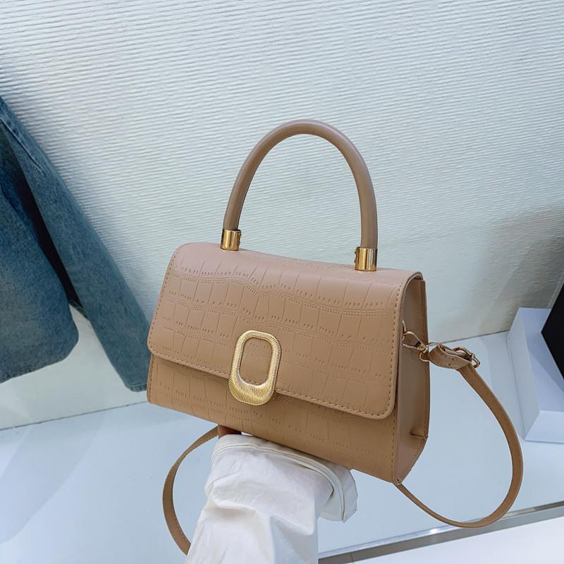 Fashion Pu Small Square Shoulder Bag With Lock Closure For Daily Use