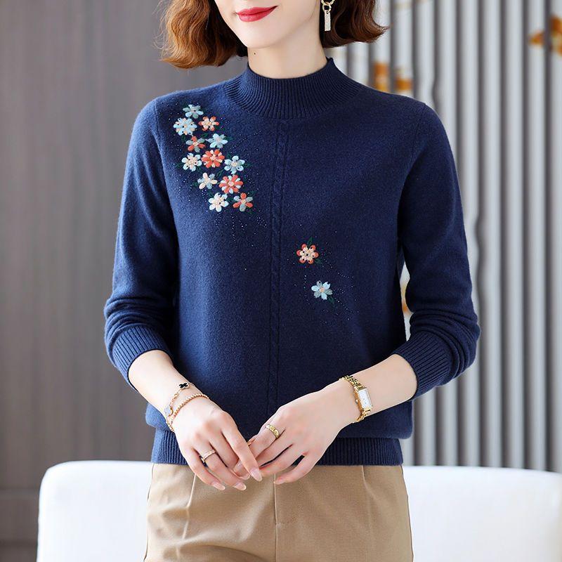 Women's Wool Sweater Round Neck Embroidery Knit Sweater Loose Plus Size Sweater Short Pullover Knitwear Spring Fall Winter