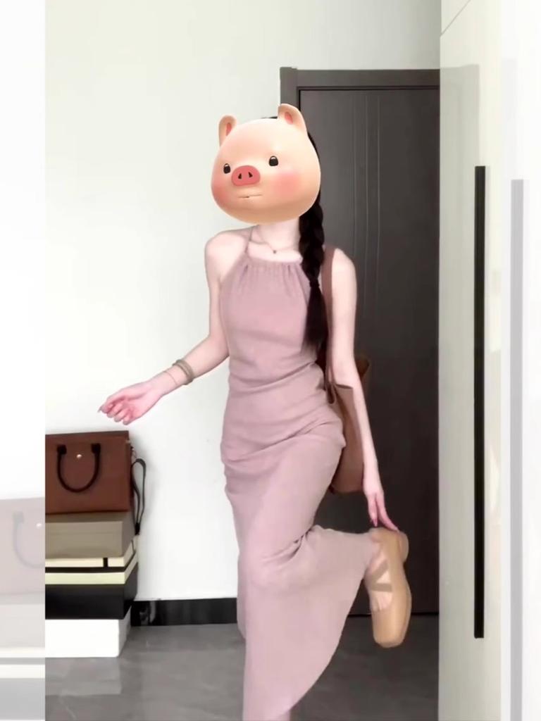 French Gentle Wind Pink Neck Sling Dress, Beautiful Temperament, Light and Mature, Waist and Thin, Hip-wrapped Long Skirt