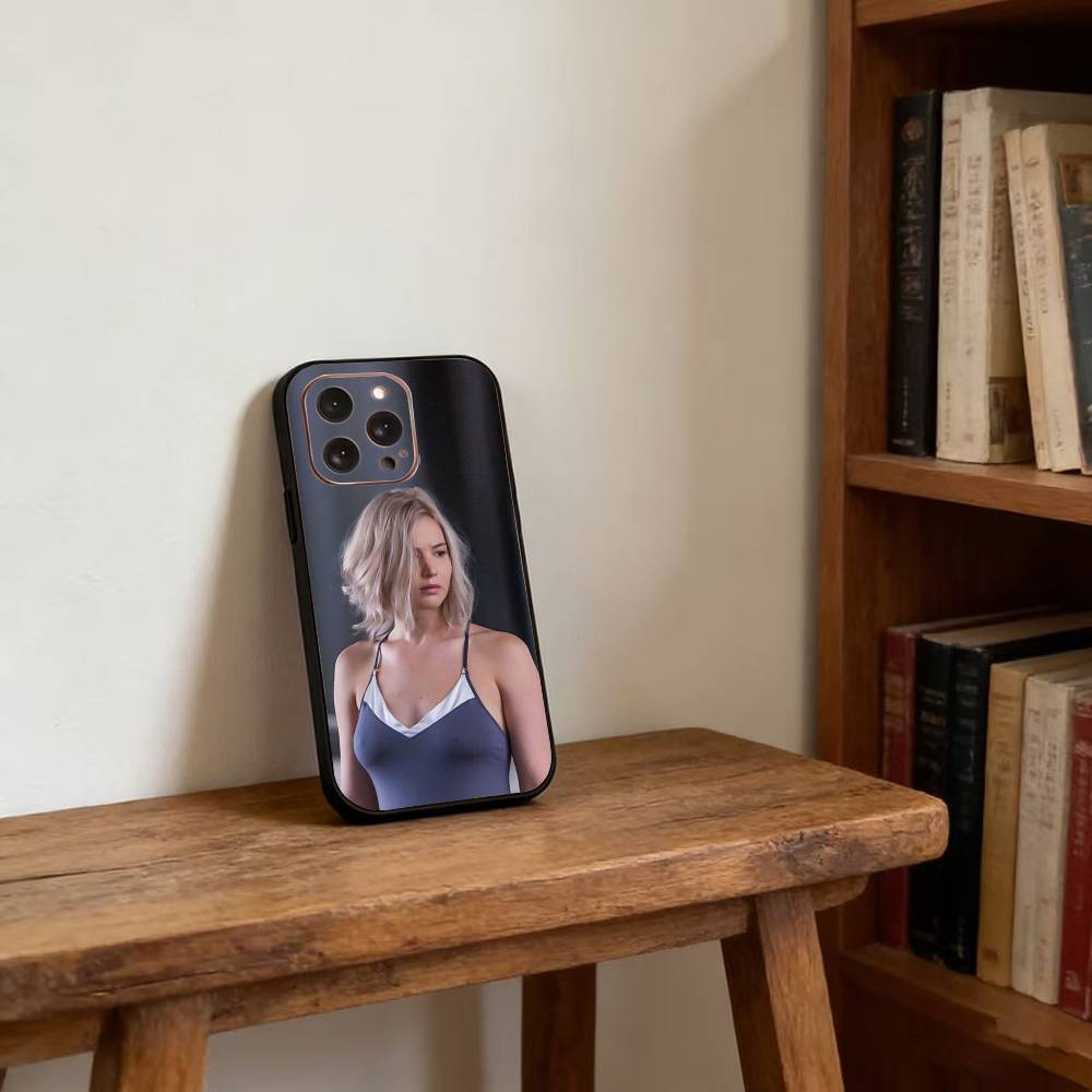 

Jennifer Lawrence Phone Case For iPhone 17,16,15,14,13,12,11 Plus,Pro Max,XS,Soft Silicone Black Cover iPhone16