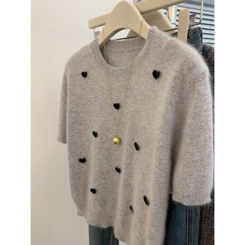

Grey sweater short-sleeved unique temperament knitted sweater top women s small short front shoulder t-shirt love XL сірий колір