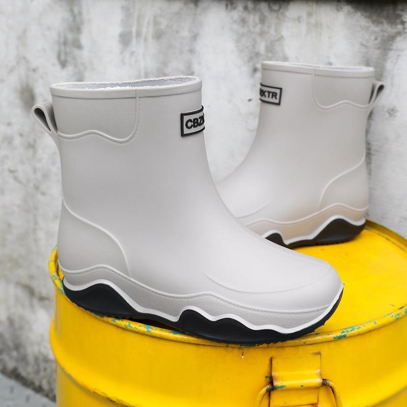 Men's and Women's Rain Boots, Mid-tube Outdoor Motorcycle Tide Waterproof Shoes, Thick-soled Rubber Shoes, Lightweight Overshoes