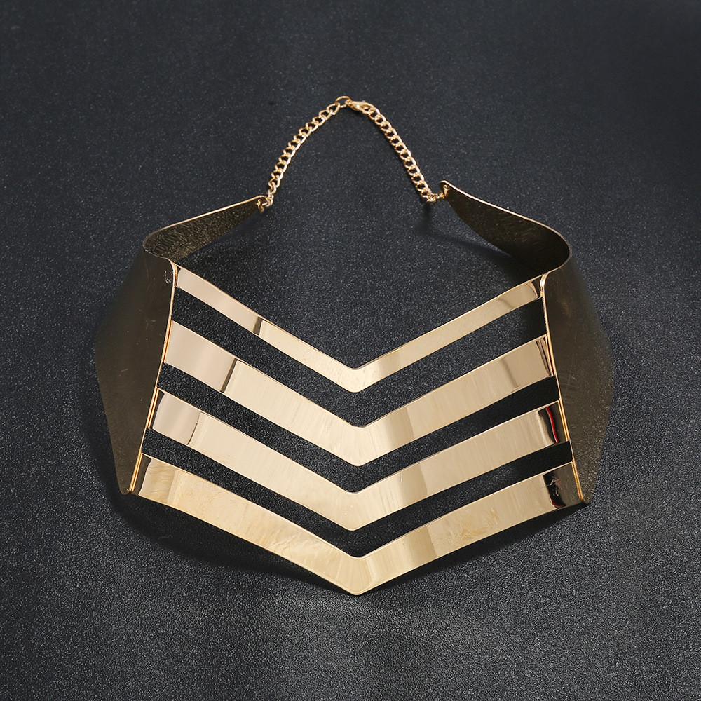 Solid Fashionable Color V Shaped Hollow Design Women Metal Collar Necklace