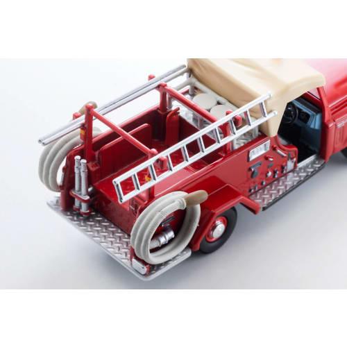 TOMYTEC Tomica Limited Vintage 1/64 Scale LV-31c Nissan Patrol Fire Engine with Figure, Complete Model 336556