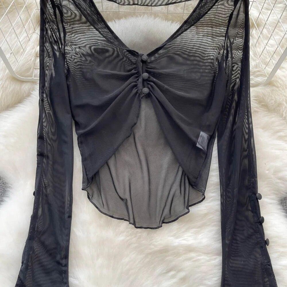 Sexy French sle Retro V-neck Knit cardigan Women Spring/Summer Thin Sunscreen Cover Up Short Long sleeve Bell Sleeve Top