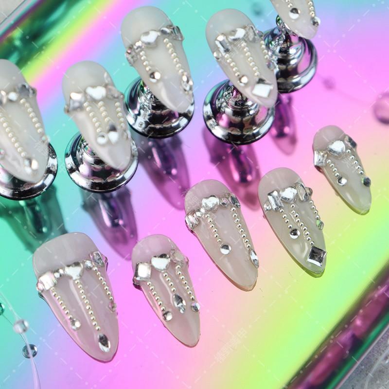 Press-On Nails Retro Chinese Style Acrylic Nail Tips With Rhinestone Beads Chain Decor