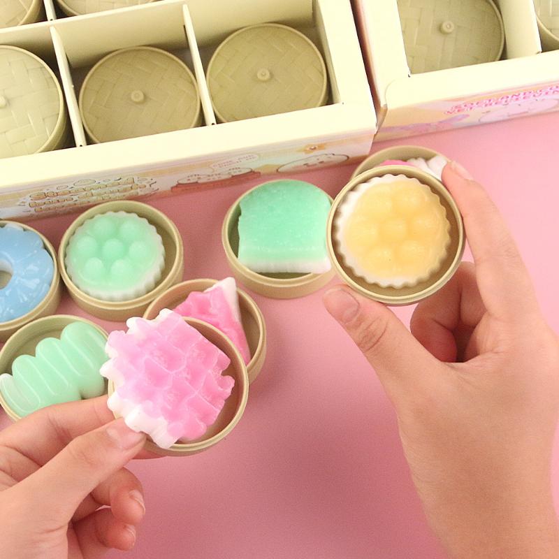 2Pcs Mini Dumplings Steamer Bun Squeezable Toys Soft Stress Relief Fidget Sensory Toy Party Favors Gift